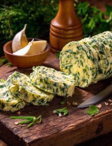 Kräuterbutter